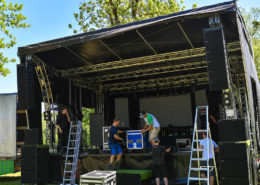 SmartStage 50 Trailerbühne Aufbau